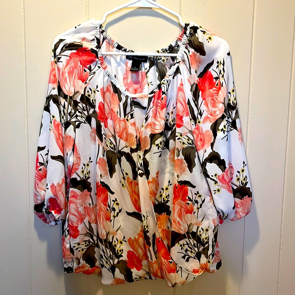 INC large 3/4 top